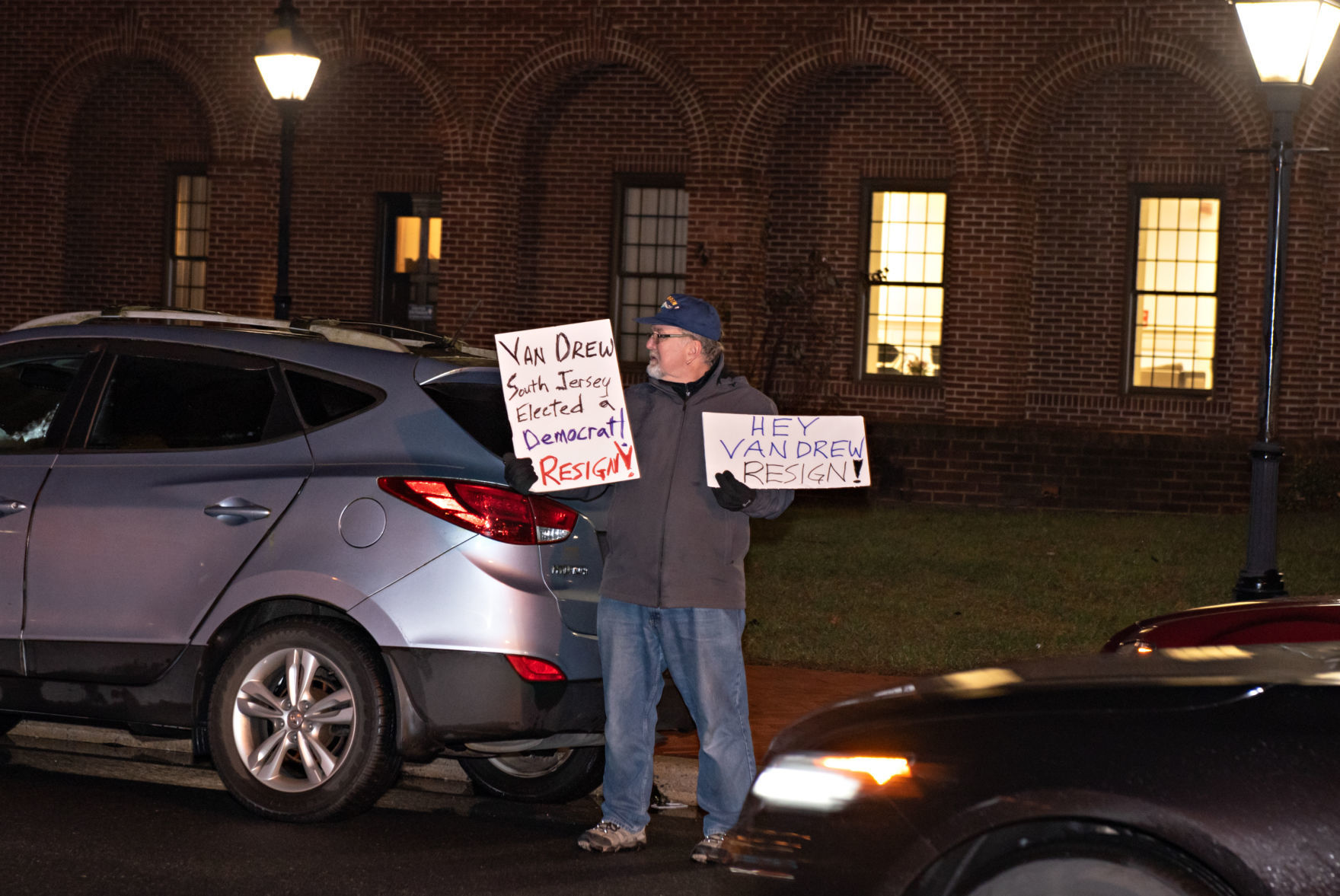 121819_nws_protest
